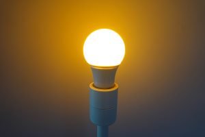 Żarówka NightTorch ochrona oczu